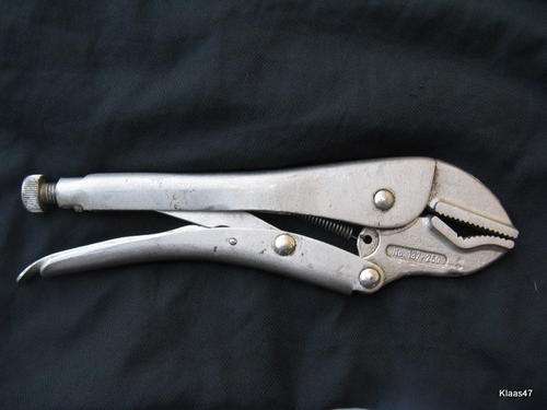 GEDORE : SELF GRIP PLIERS : NO. 137 - 250 : VANADIUM