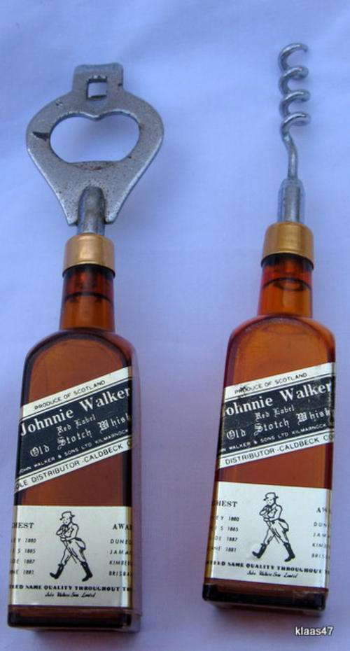 JOHNNY WALKER : BOTTLE OPENER & CORK SCREW : 17.5cm LONG - PLASTIC HANDLES