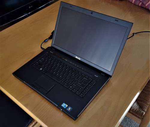 Dell Vostro 3500 Laptop