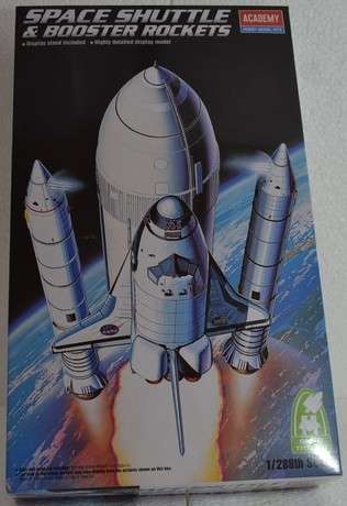Academy NASA Space Shuttle and Booster Rockets 1/288 scale