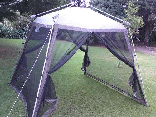 CAMP MASTER Instant Gazebo/ Screening room