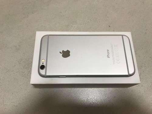 iPhone 6 - 64GB