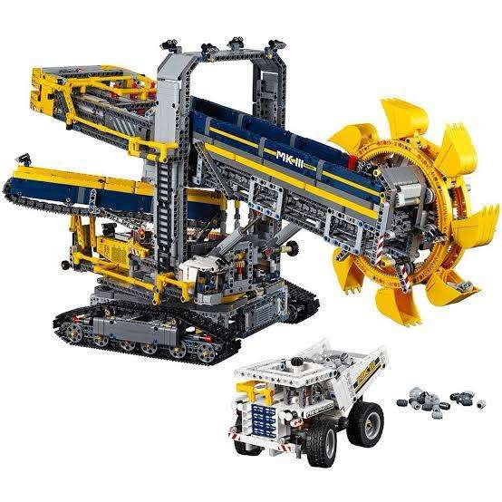Lego Technic Excavator