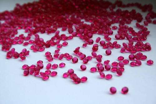 1000 1/3 4.5mm Dark Pink / Cerise Crystal Confetti (In Stock)