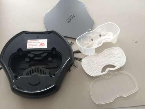 Taurus Hexa Striker - automatic vacuum cleaner