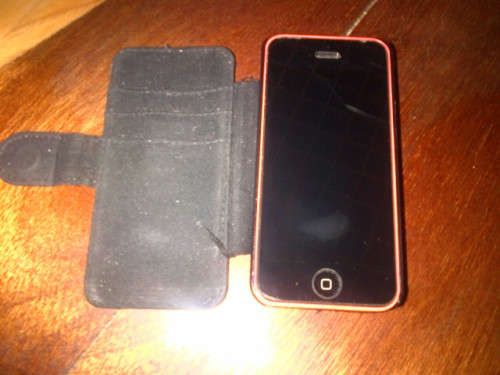 iPhone 5s - needs to be unlocked for local use