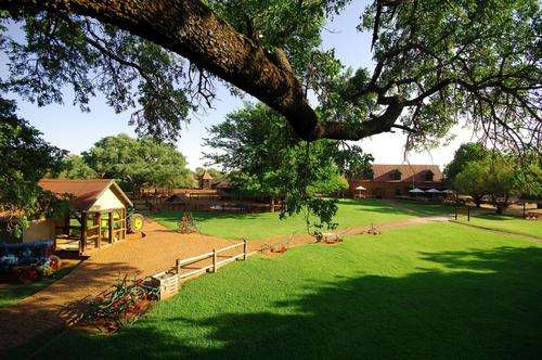 PRIVATE SCHOOL HOLS! 7 nights - 6th to 13th October at Sondela for 6 valued at R12600