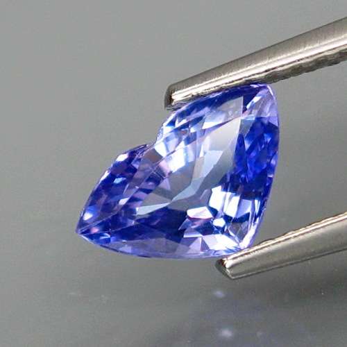 1.06Ct.Ravishing Color! Natural Purplish Blue Tanzanite Full Fire&Eye Clean