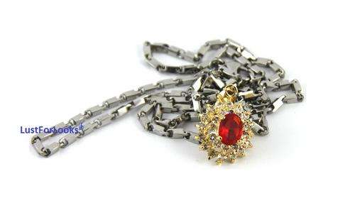 *** Truly Stunning *** Gold Plated with Red Natural Stone ( Swarovski Elements ) Stainless Steel