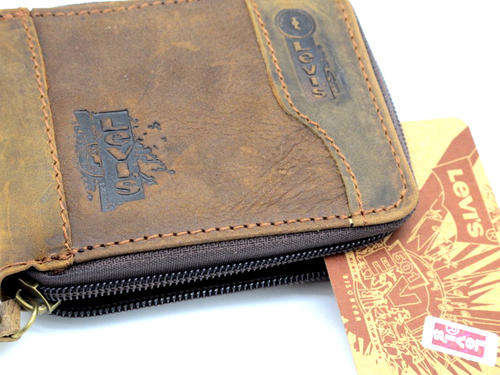 *** Genuine Leather *** Levis ( Brown ) *** Zip ** Dual Pocket *** Wallet *** Incl Box&Packaging