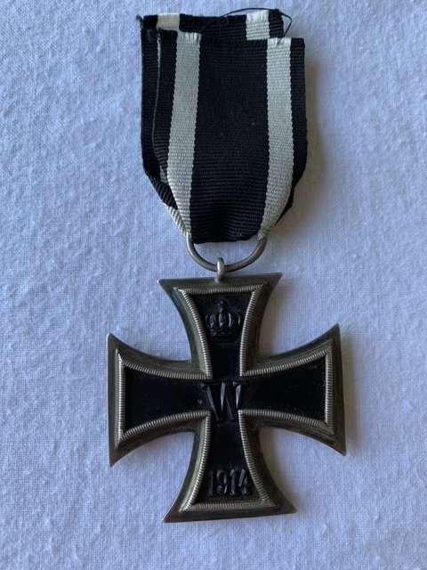 WW1 1914 Iron Cross 2nd Class Medal **R1 START**