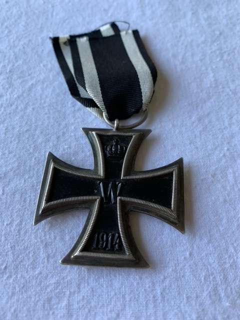 WW1 1914 Iron Cross 2nd Class Medal **R1 START**