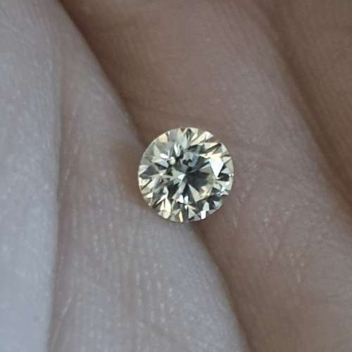 Superb Engagement 0.60ct IGL Certified Natural Round Cut Diamond VVS2 / J - Stunning Brilliance !