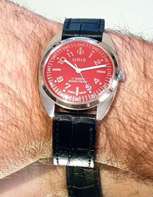 Stunning Vintage 1970's Oris Men's Manuel Wind Wristwatch -  in Mint Condition !