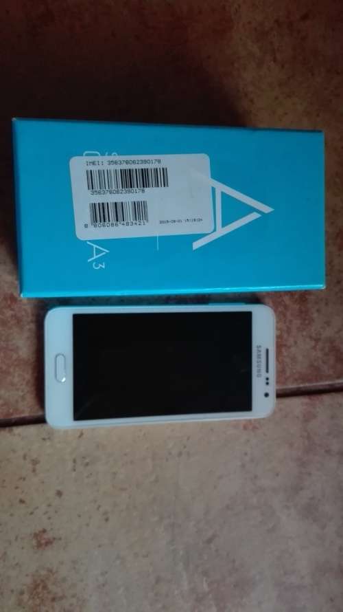 Samsung Galaxy A3 Pearl White