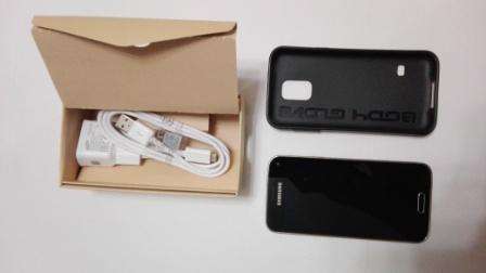 SAMSUNG S5 MINI 16GB 100% WORKING NO SCRATCHES FREE SHIPPING