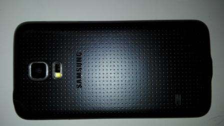 SAMSUNG S5 MINI 16GB 100% WORKING NO SCRATCHES FREE SHIPPING