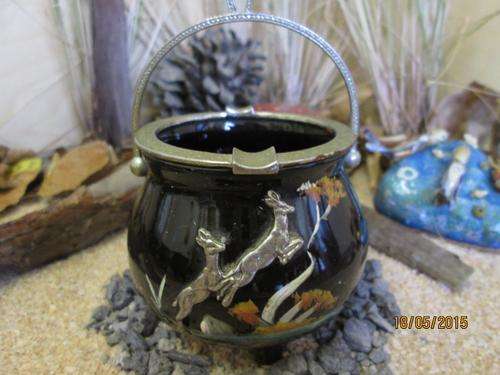 Tourist potjie. Metal Springbokke