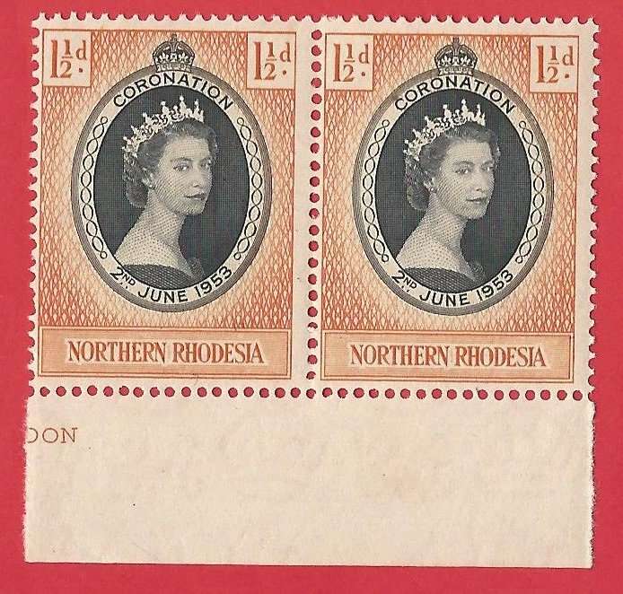 Northern Rhodesia SACC60 QE2 Coronation marginal pair. MNH