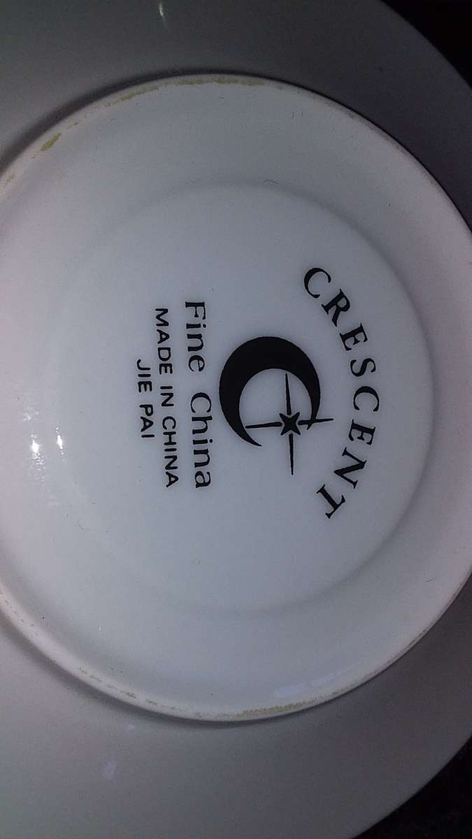 Cup and Saucer-Crescent-Fine China-Made in China-JIE PAI-Mix and Match