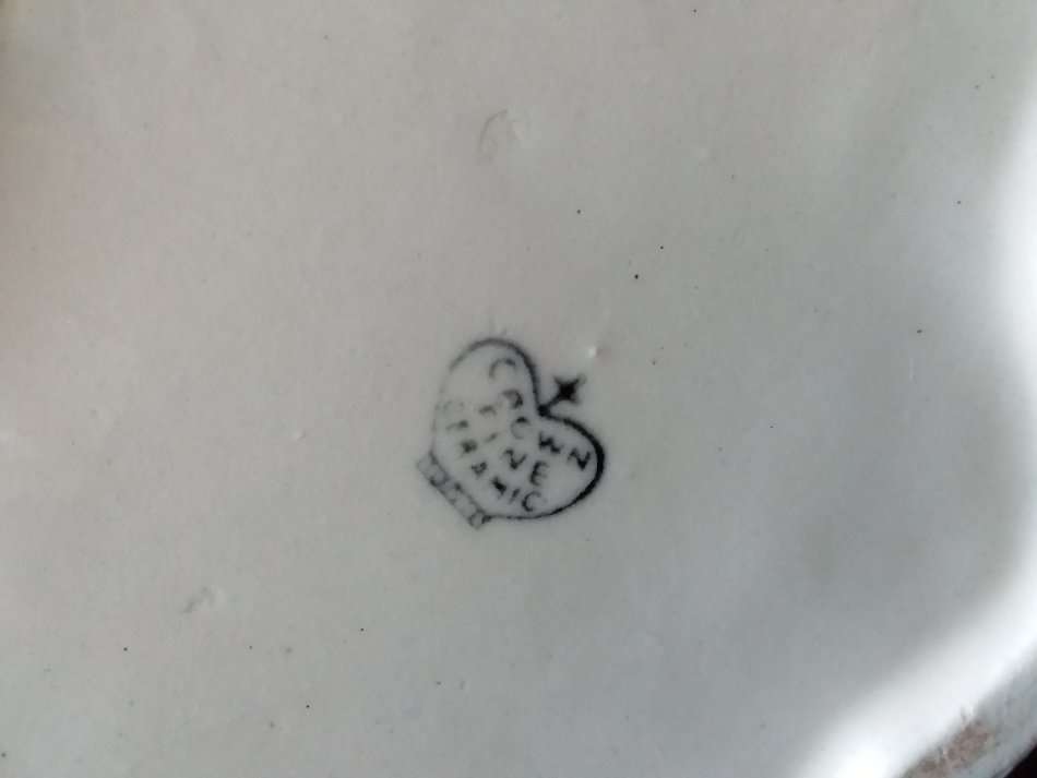 Crown Fine Ceramic-Dog Decanter