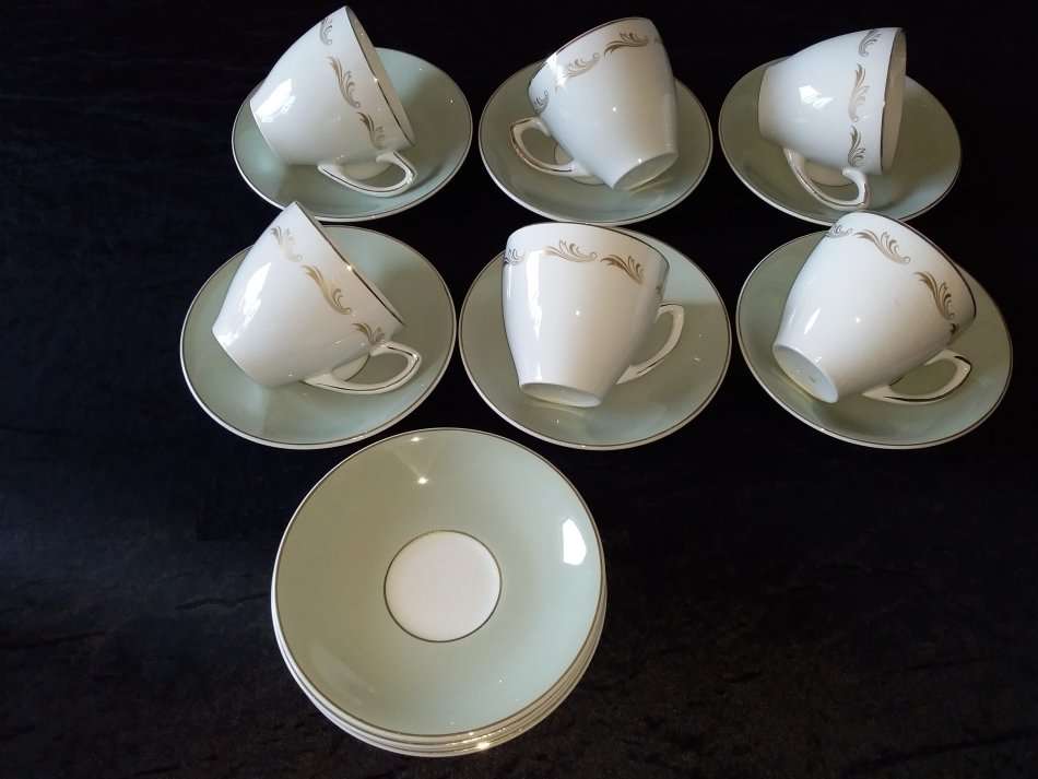 W. H. Grindley and Co. Ltd-England-Satin White-6 x Cups and Saucers + 5 x Extra Saucers