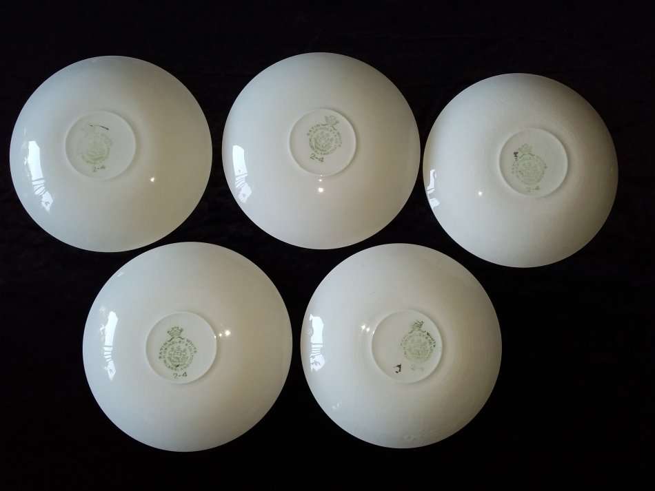 W. H. Grindley and Co. Ltd-England-Satin White-6 x Cups and Saucers + 5 x Extra Saucers