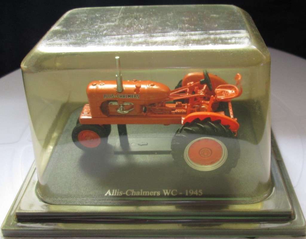 Scale Model-Tractor-Allis Chalmers WC-1945-Orange
