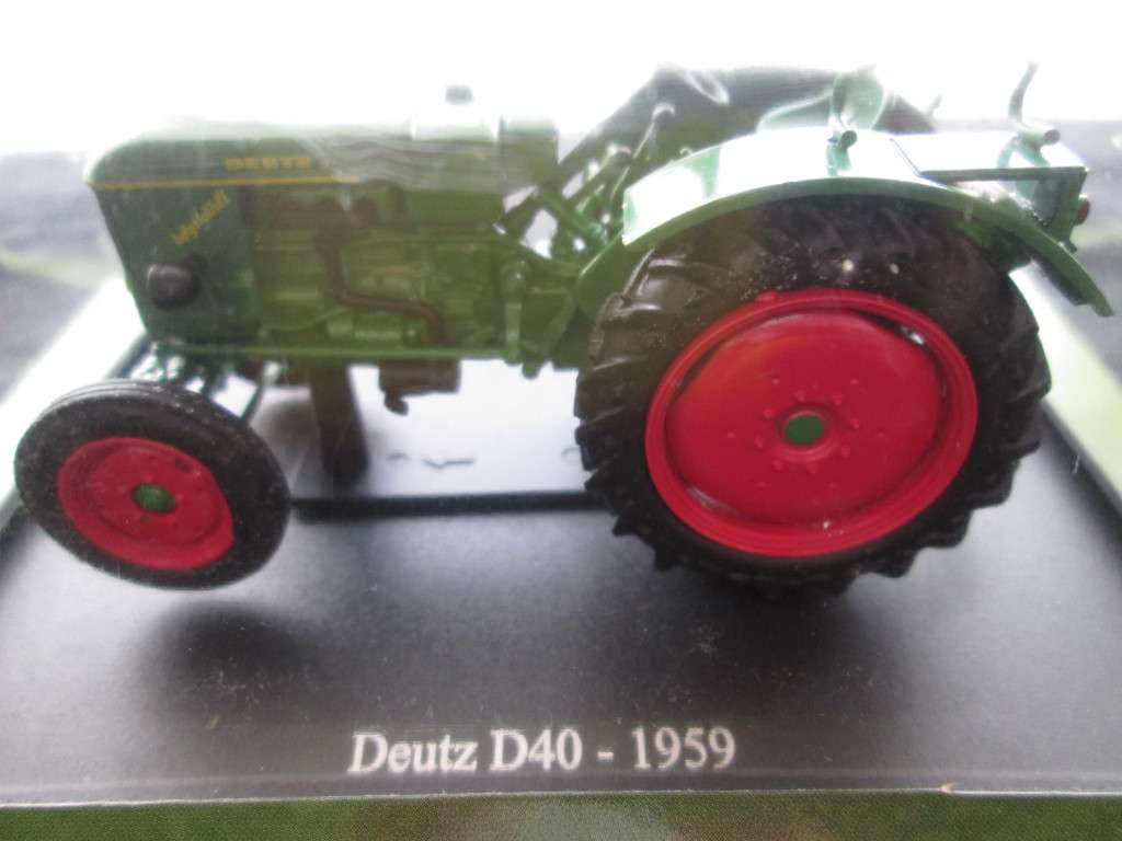 Hachette Partworks-Scale Model-Tractor-Deutz D40-1959