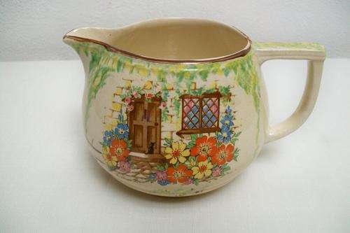 Arthur Wood Milk Jug ( 1904 - 1918 )