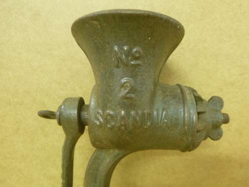**Crazy R1 Start**Vintage Meat Mincer