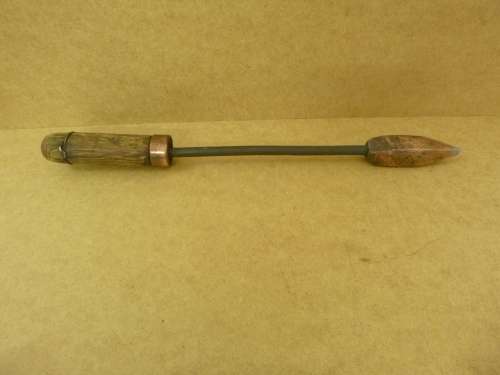 **Crazy R1 start**Selection of vintage tools