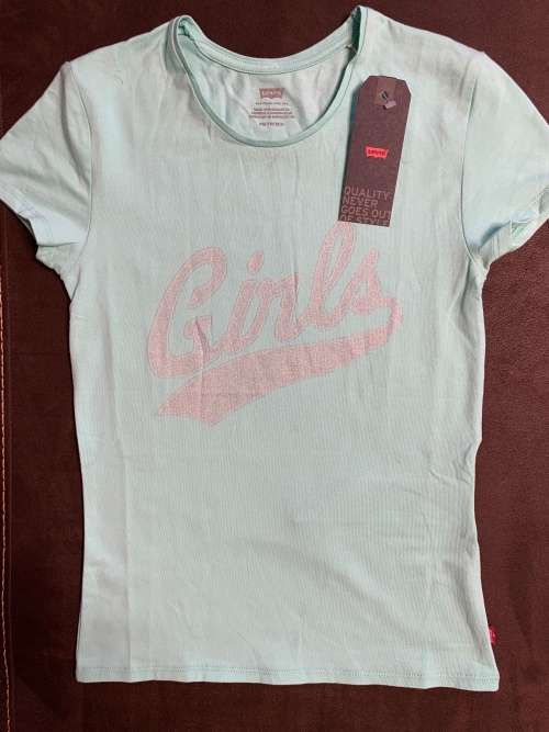 Original Ladies Levi's T-shirt - Size XL