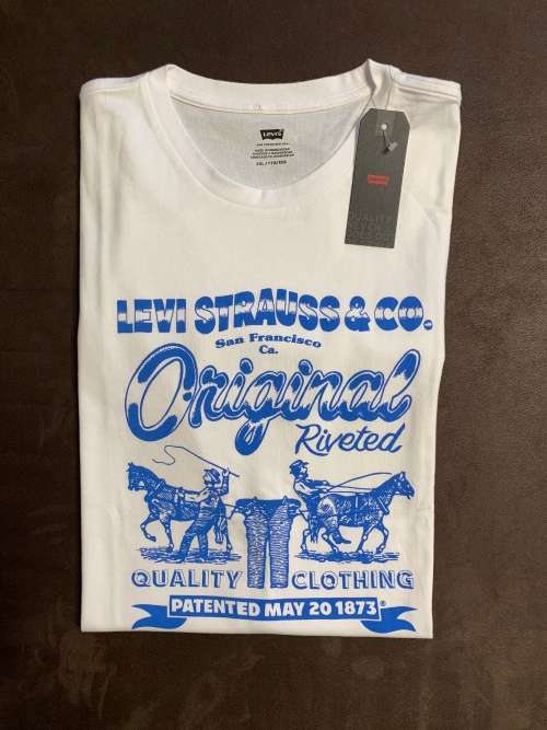 Original Levi's Men T-shirt - Size XXL