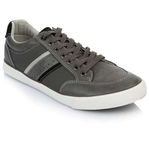 OLD KHAKI REEVE SNEAKERS - SIZE 11