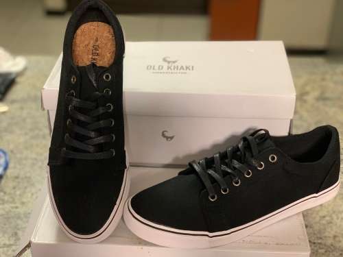 100% Original OLD KHAKI ACE Sneakers - Size SA 10