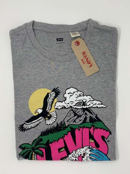 100% Original Levi`s T-shirt - Size XXL