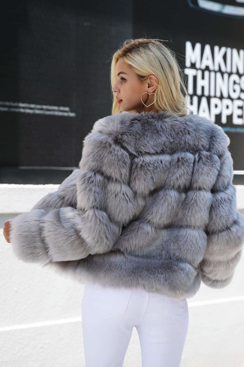 Womans Fashion Faux Fur Coat
