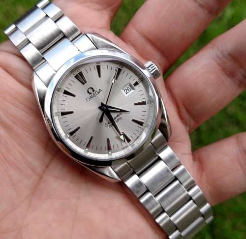Original Omega Aqua Terra