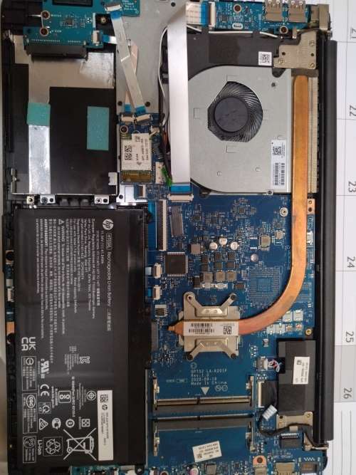 Broken HP 15-dw3007ni