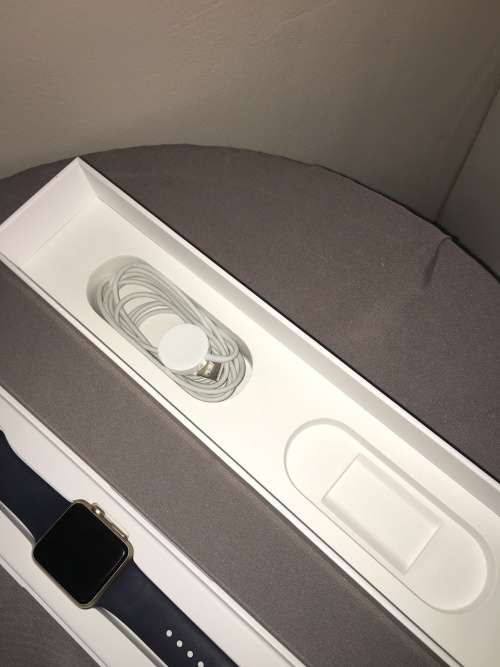 Apple Watch Series 1 Sport 42mm Gold Aluminium Midnight Blue