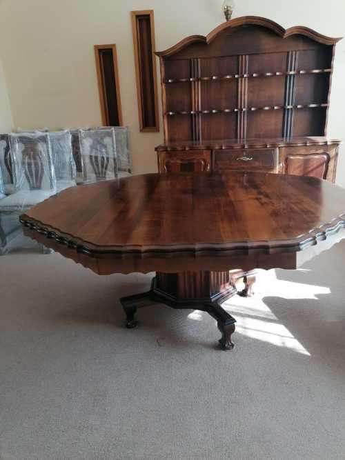 8 Seater Dining Room set