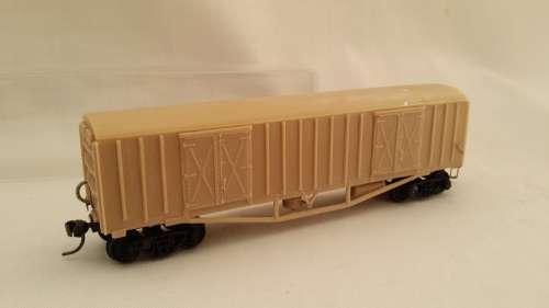 SAR FPJ Wagon , Round roof, Fully built requiring airbrushing