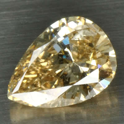 LOOK !!! ** SPECTACULAR 0.65 ct CHAMPAGNE PEAR CUT  [ SI/2 ] DIAMOND STARTING AT A LOW R1 !!!