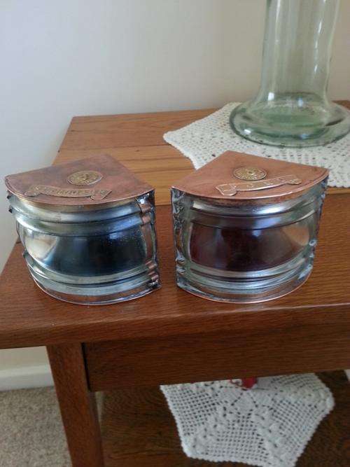 SeaHorse Navigation lights