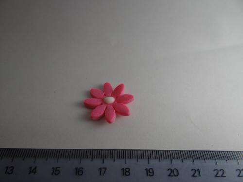 Daisy Flowers - Edible cake decorations (6 pack) - L