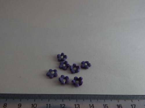 Flower Blossoms - Edible cake decorations (20+ pack) violet - XS