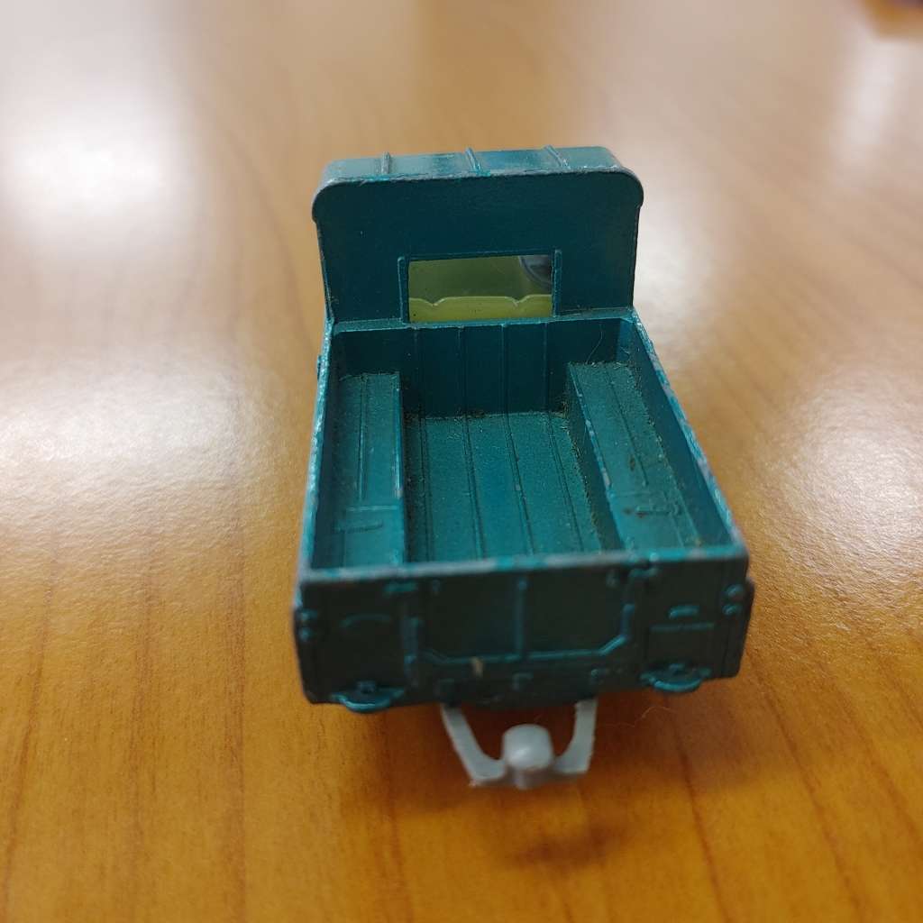 Land Rover 109` W.B Corgi