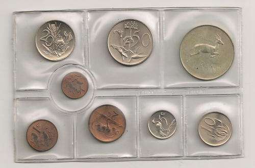 Old South Africa coin set.. with silver R1 coin. 1970