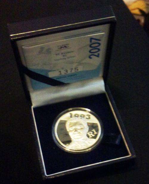 Mandela PROOF silver coin 2007. picture self explainatory with certificate